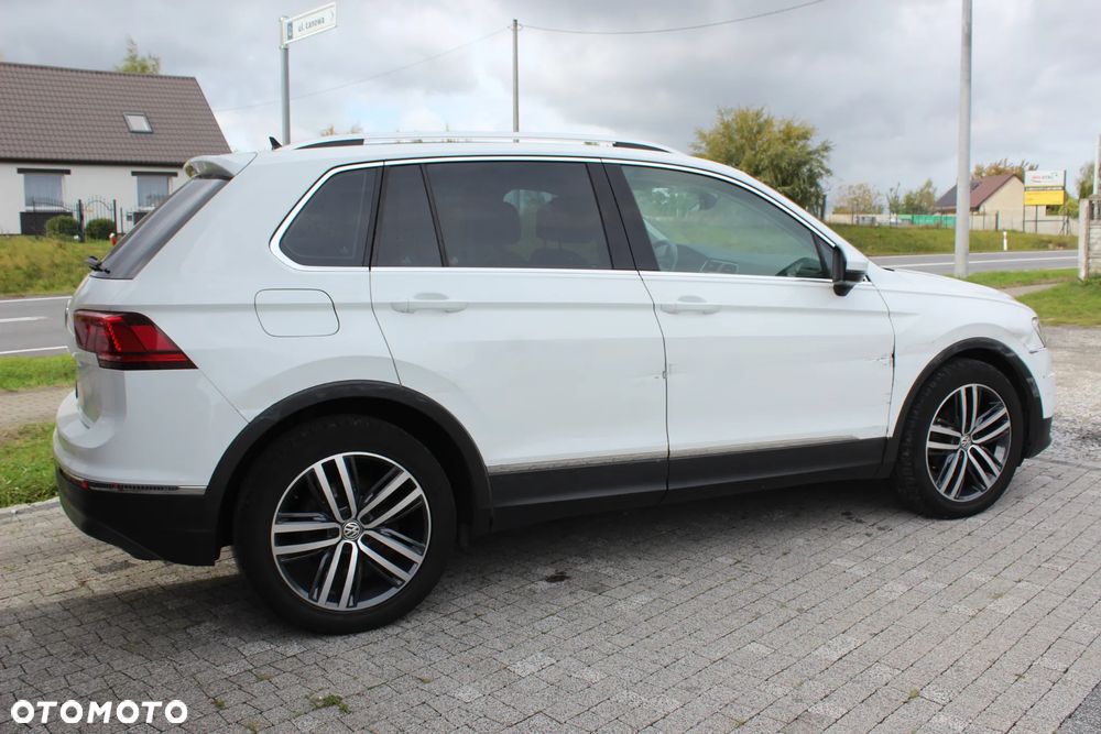 Volkswagen Tiguan 2.0 TDI Elegance DSG - 5