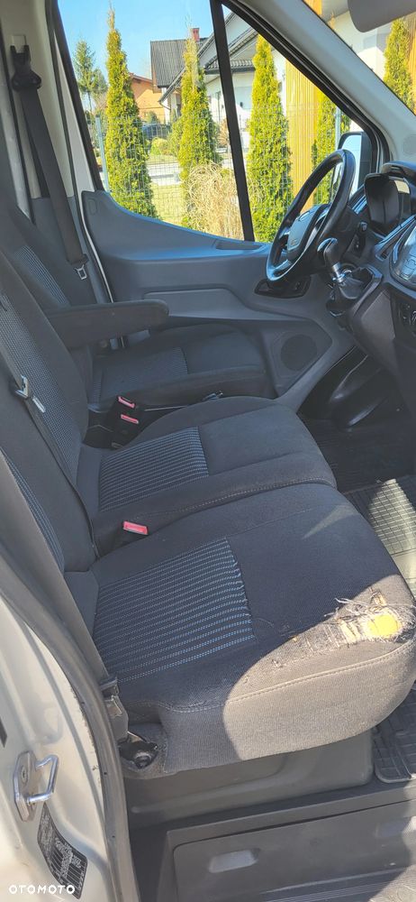 Ford Transit - 19