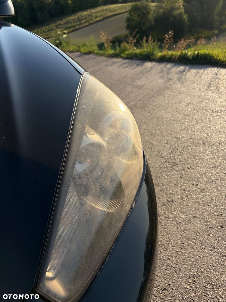 Hyundai Coupe - 15