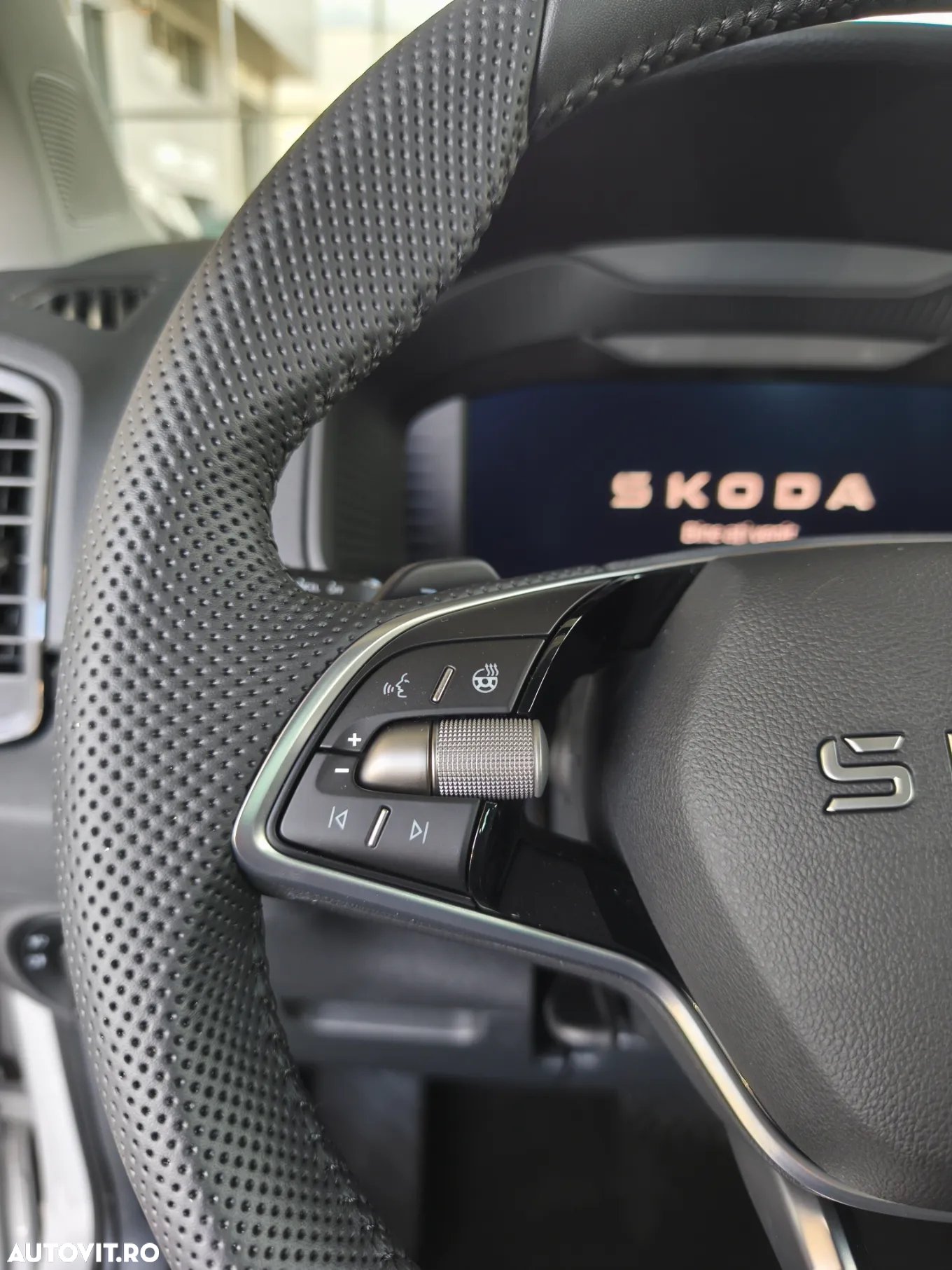 Skoda Karoq 1.5 TSI DSG Selection - 11