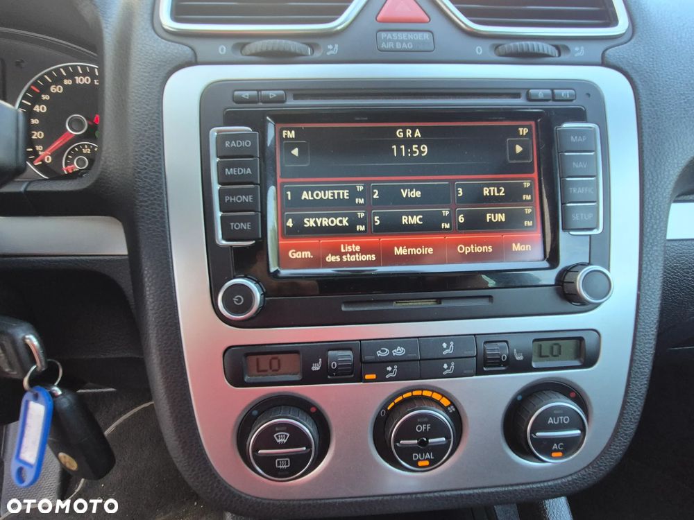 Volkswagen Scirocco 2.0 TDI DSG - 13