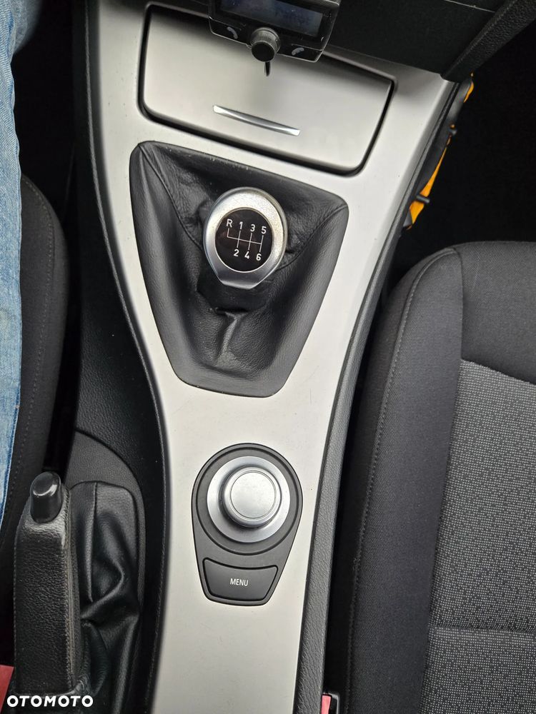 BMW Seria 3 - 21