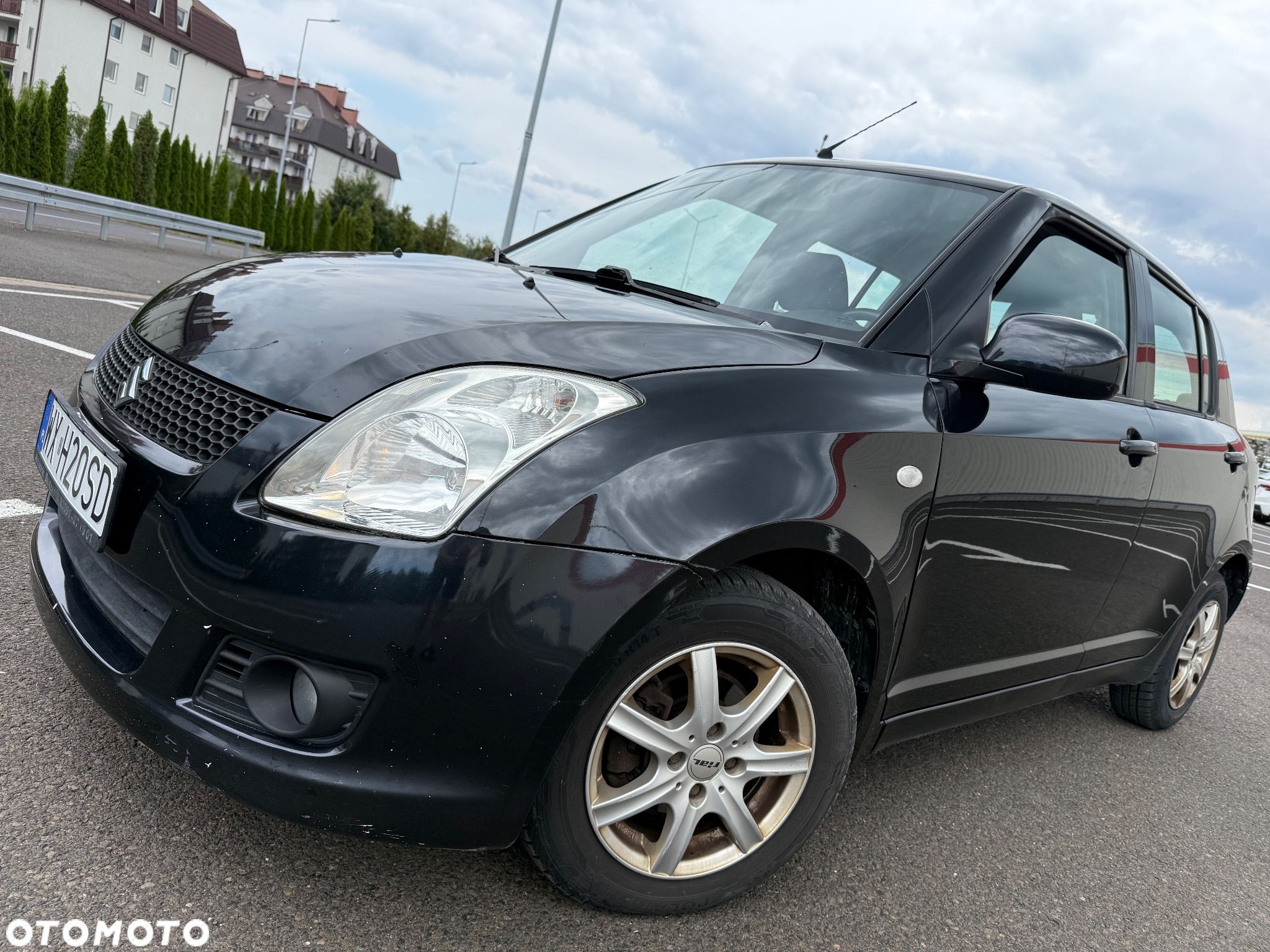 Suzuki Swift 1.3 DDiS 16v GLX DPF - 3