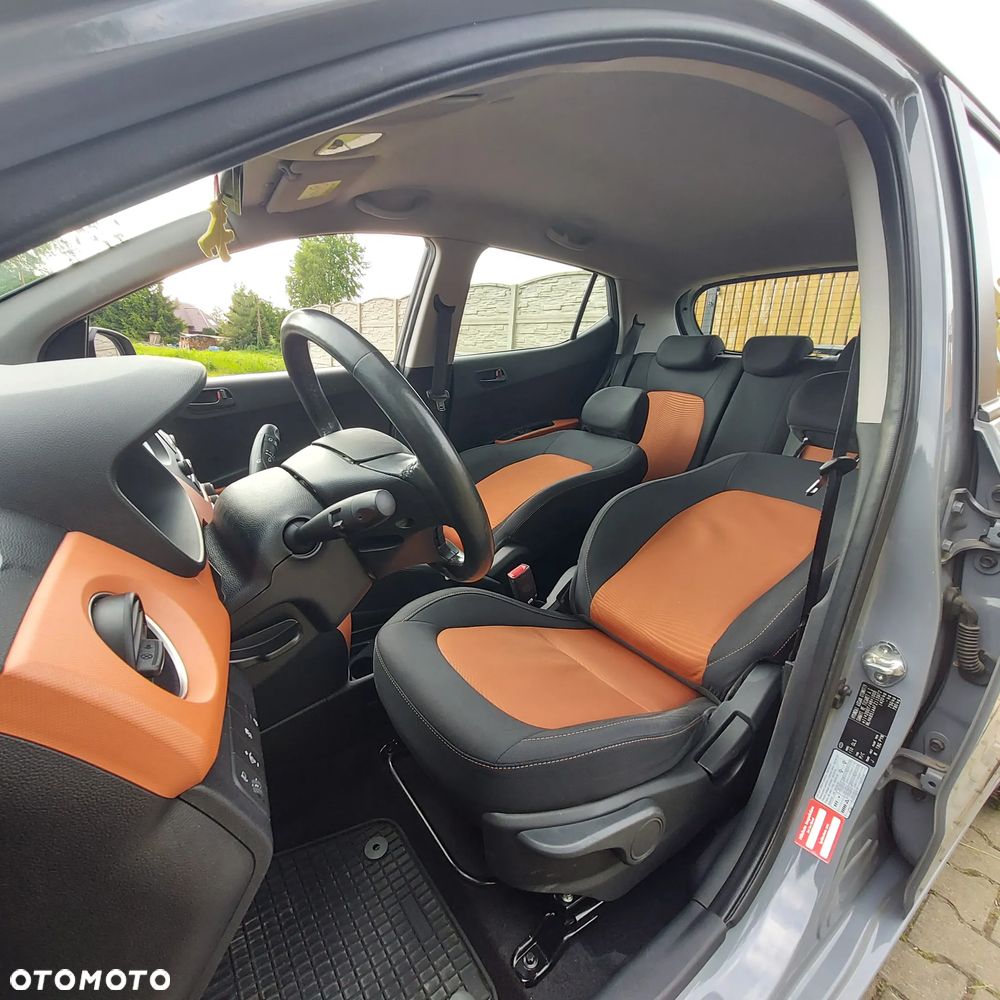 Hyundai i10 1.0 GO+ - 22