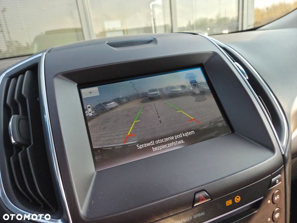 Ford Edge 2.0 EcoBlue Twin-Turbo 4WD Titanium - 22