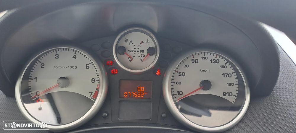 Peugeot 207 1.4 16V Active - 2