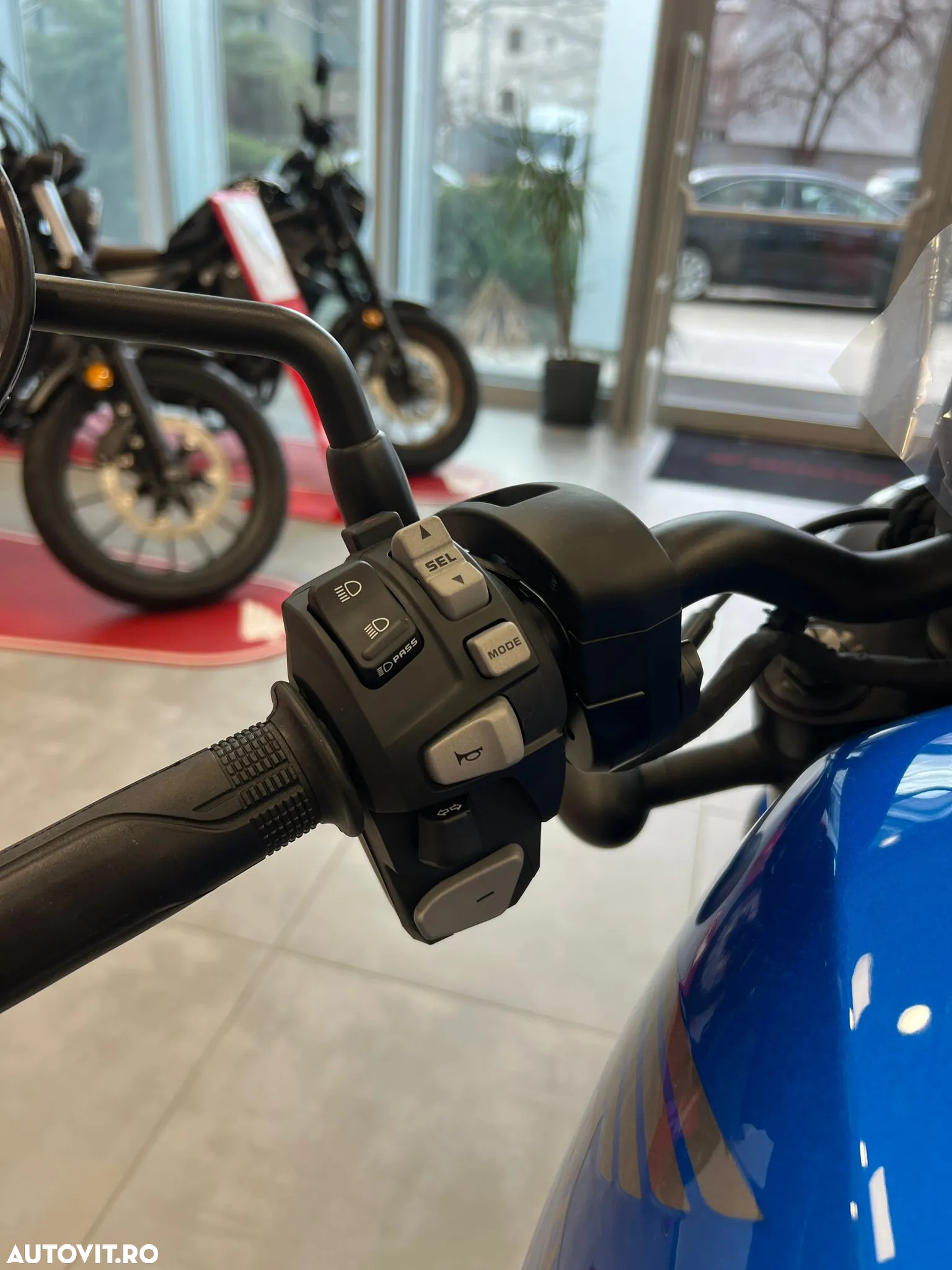 Honda Rebel 1100 - 10