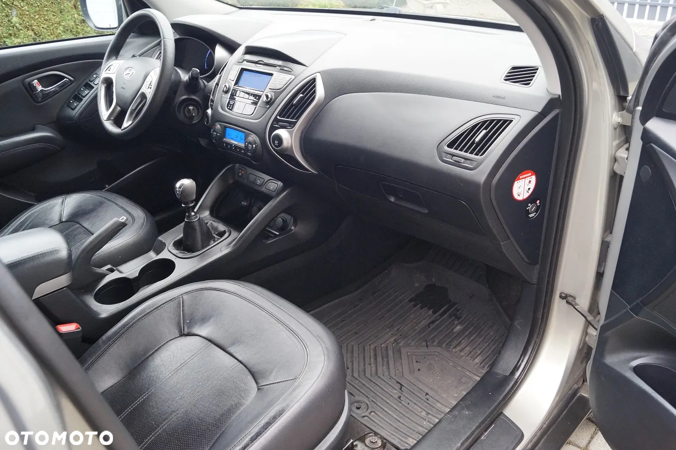 Hyundai ix35 1.7 CRDi 2WD blue Comfort - 23
