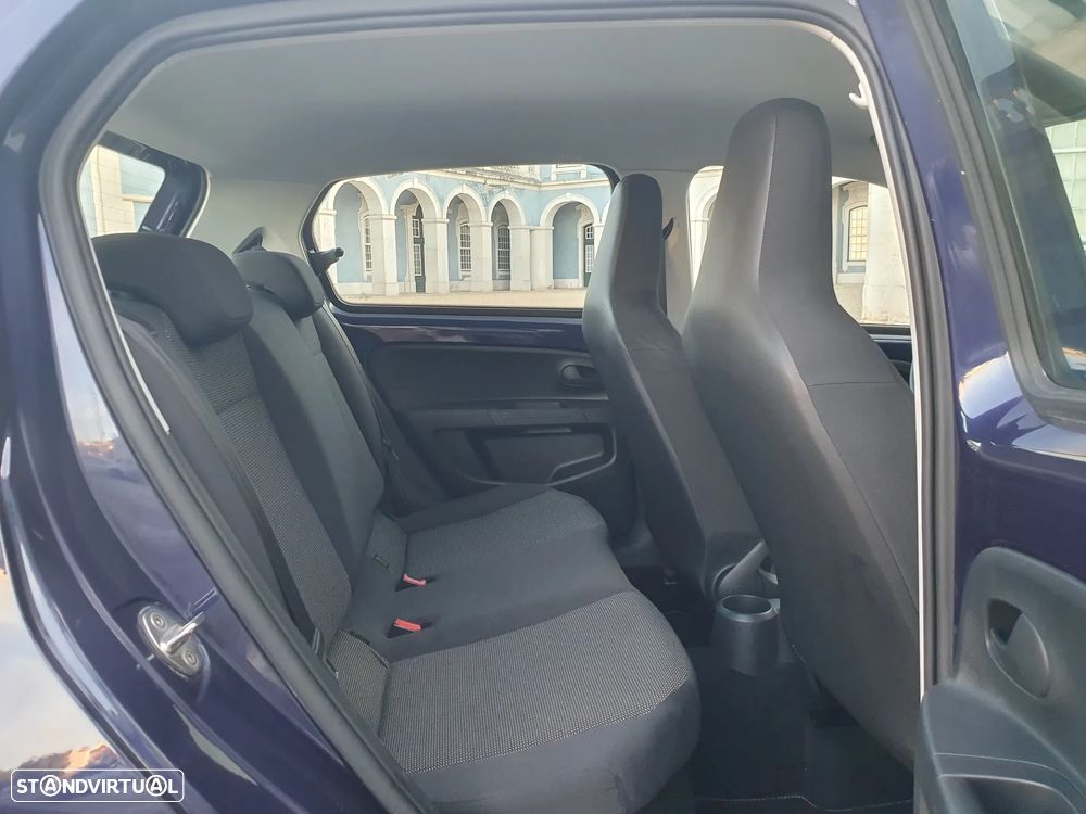 VW Up! 1.0 BMT Move - 28