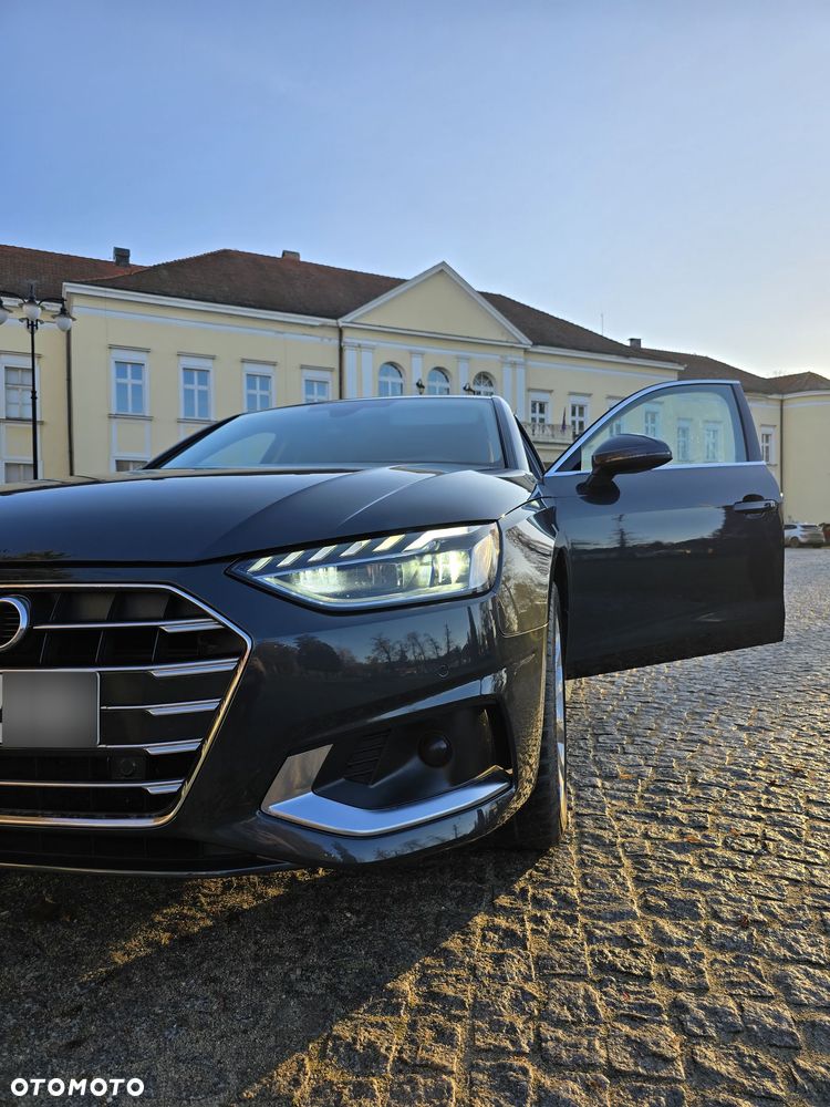 Audi A4 Limousine - 6