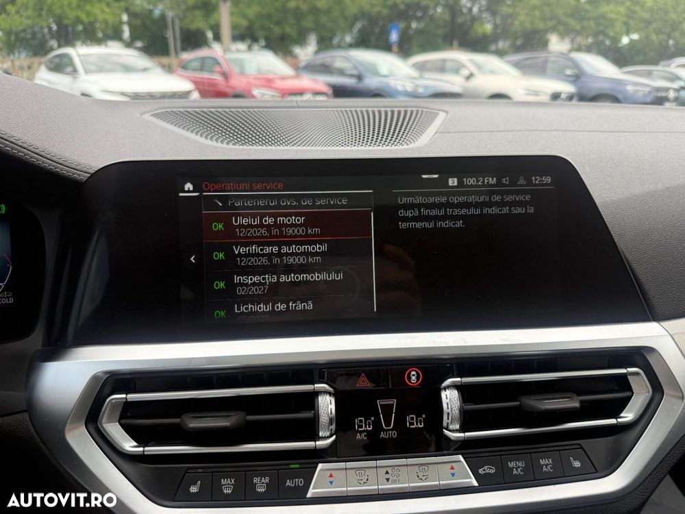 BMW Seria 3 320d xDrive AT Luxury Line - 19