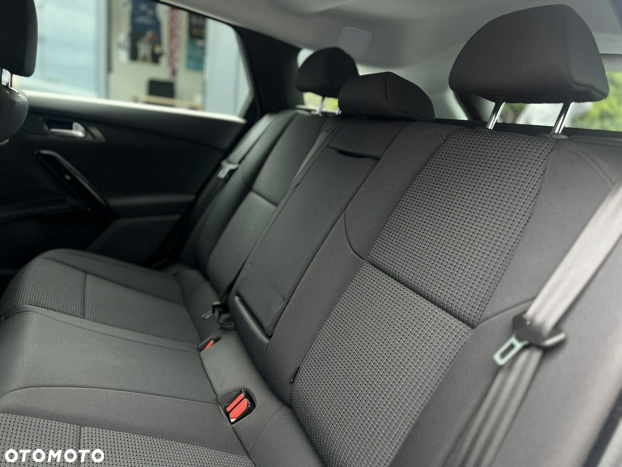 Peugeot 508 SW HDi FAP 115 Access - 32