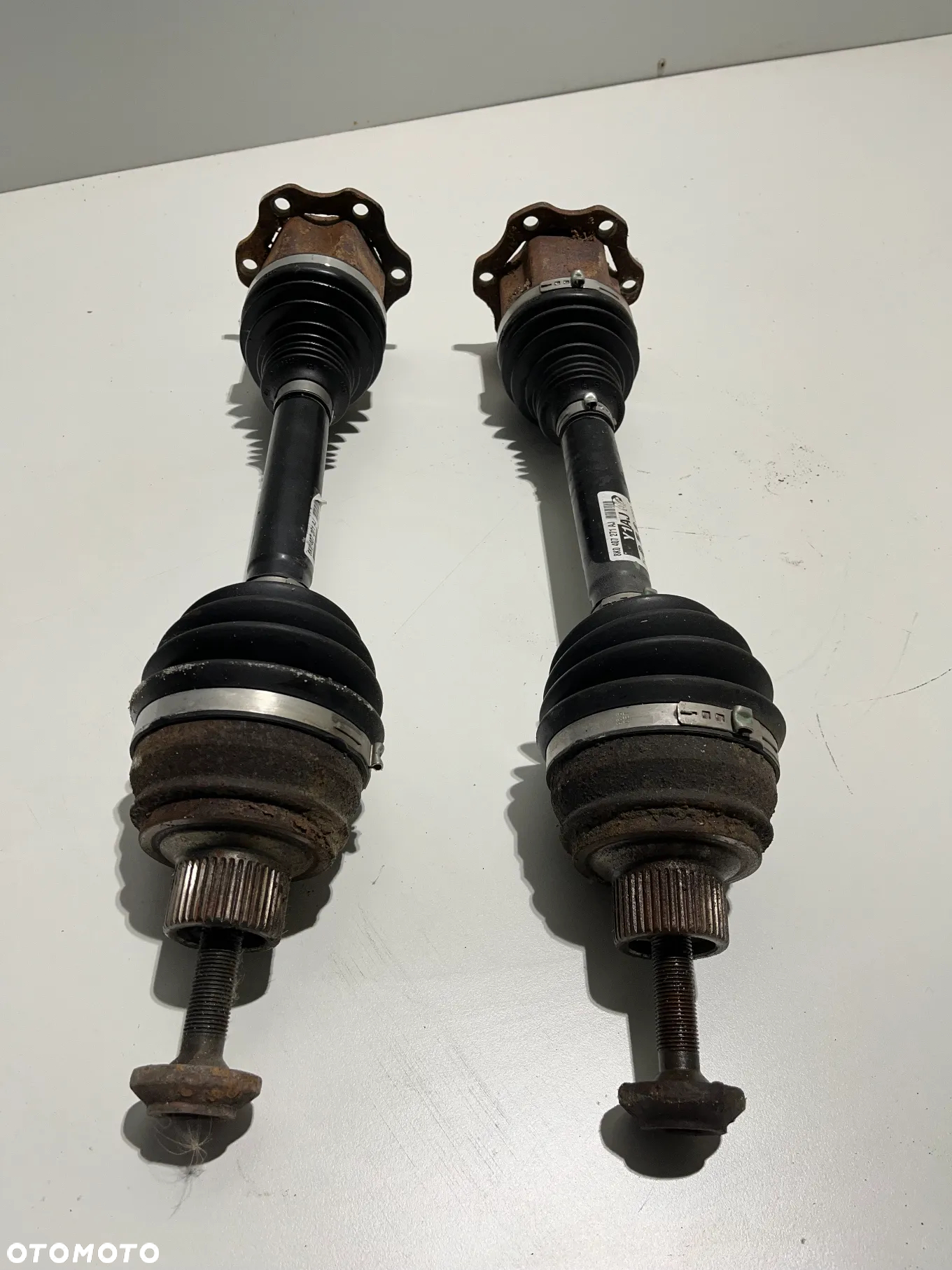 AUDI A4 B8 A5 8T 2.0 TDI LIFT PÓŁOŚ PRAWA LEWA PRZÓD PRZEDNIA 8K0407271AJ - 2