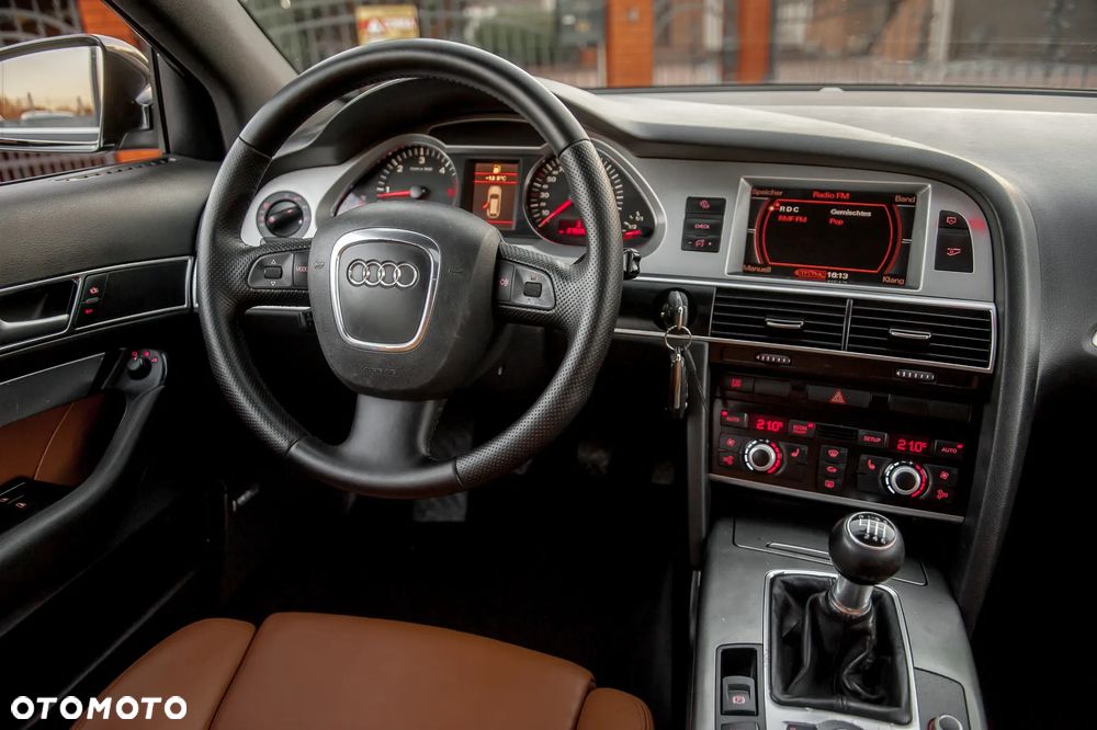 Audi A6 Avant 3.0 TDI DPF quattro - 24