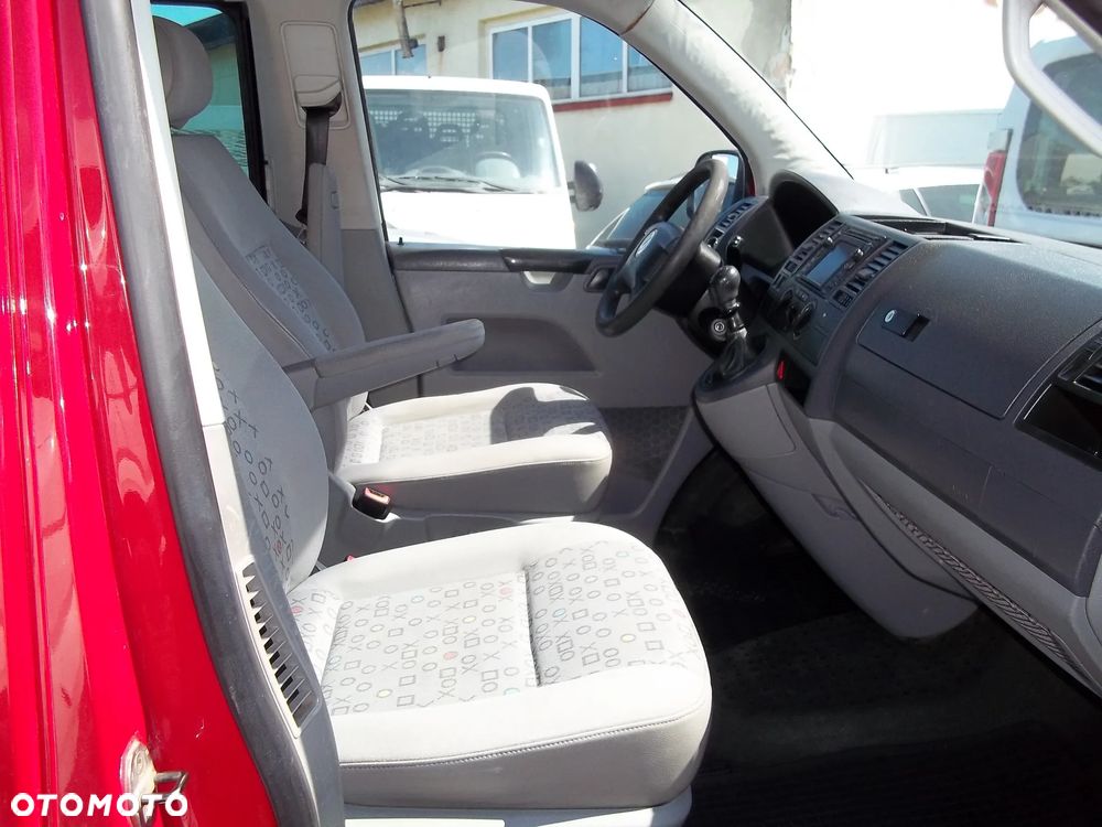 Volkswagen Caravelle L1 - 3