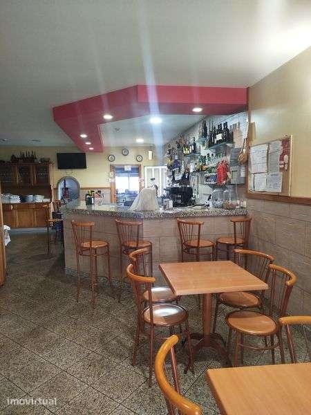 Moradia e restaurante - Grande imagem: 4/9