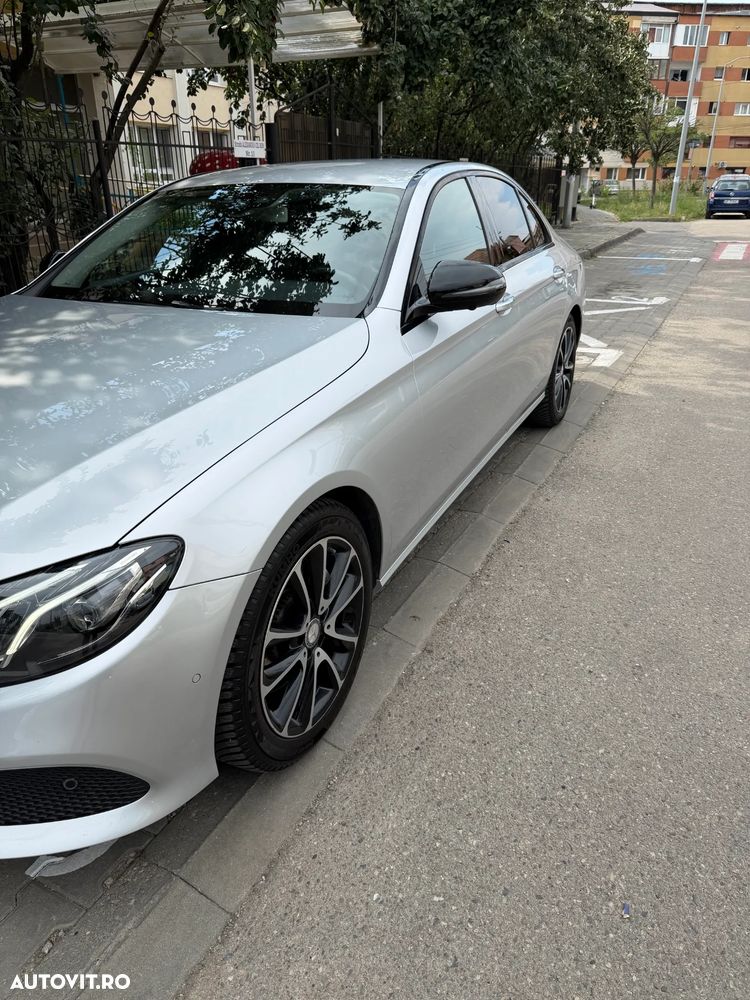 Mercedes-Benz E 220 d Aut. - 2