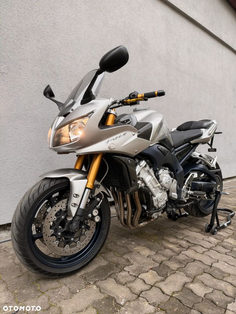 Yamaha FZ - 18