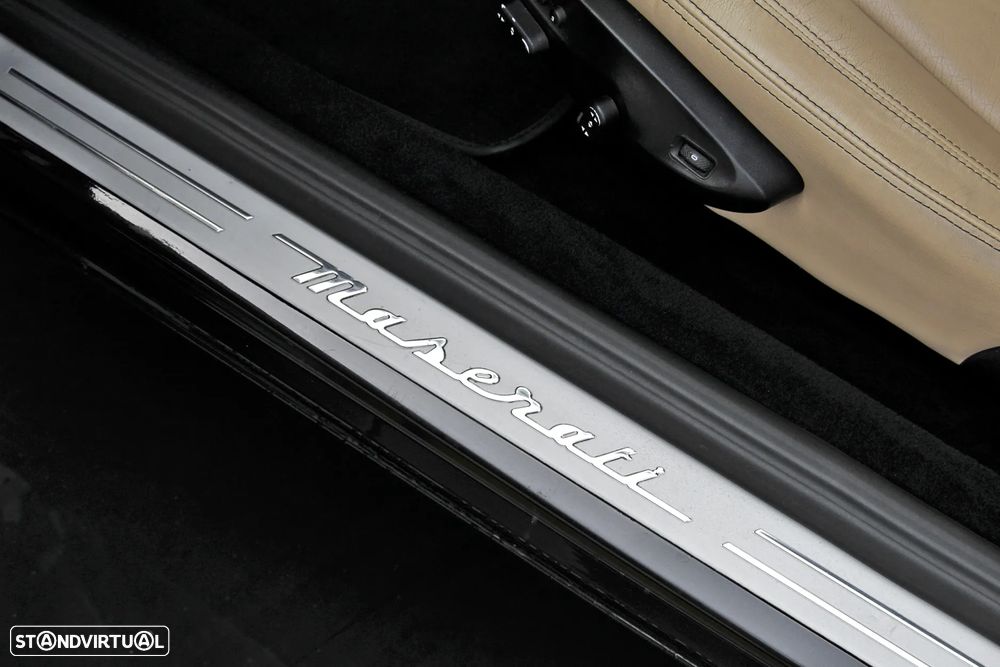 Maserati Granturismo S Auto - 25