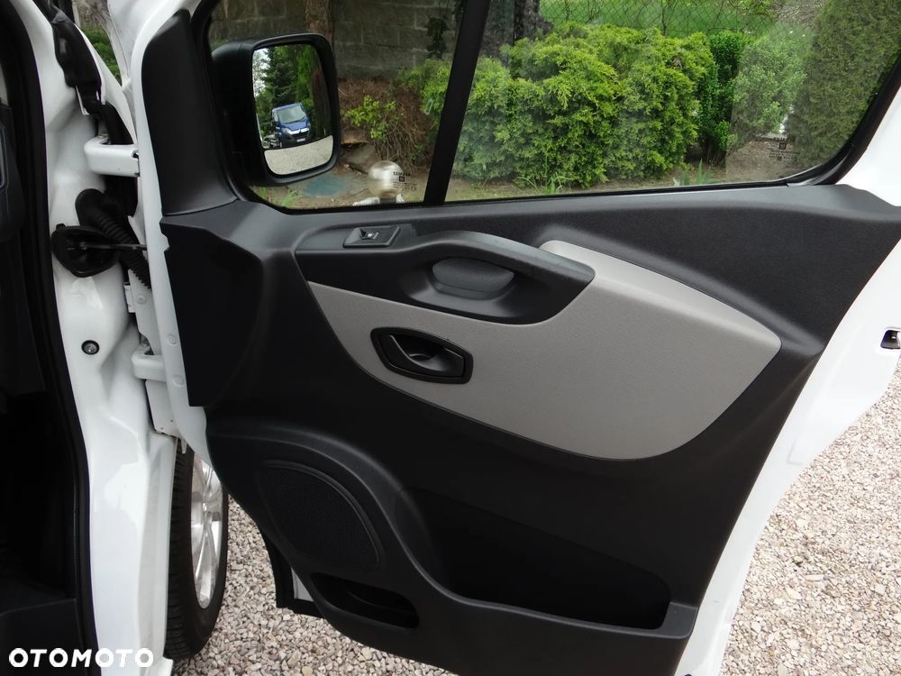 Renault Trafic ENERGY Combi Expression - 39