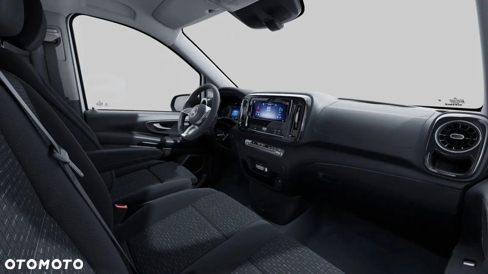 Mercedes-Benz eVito 112 Furgon Długi - 8