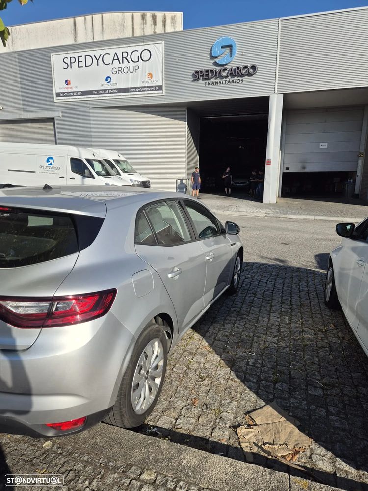 Renault Megane 2019 photo 3