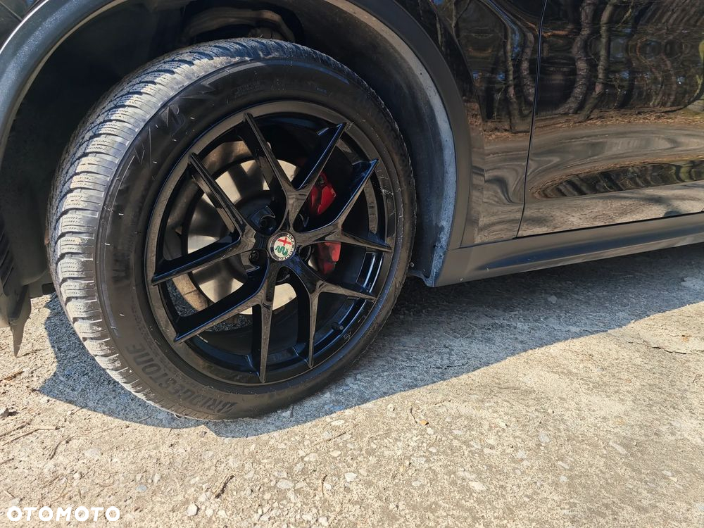 Alfa Romeo Stelvio 2.0 Turbo First Edition Q4 - 12