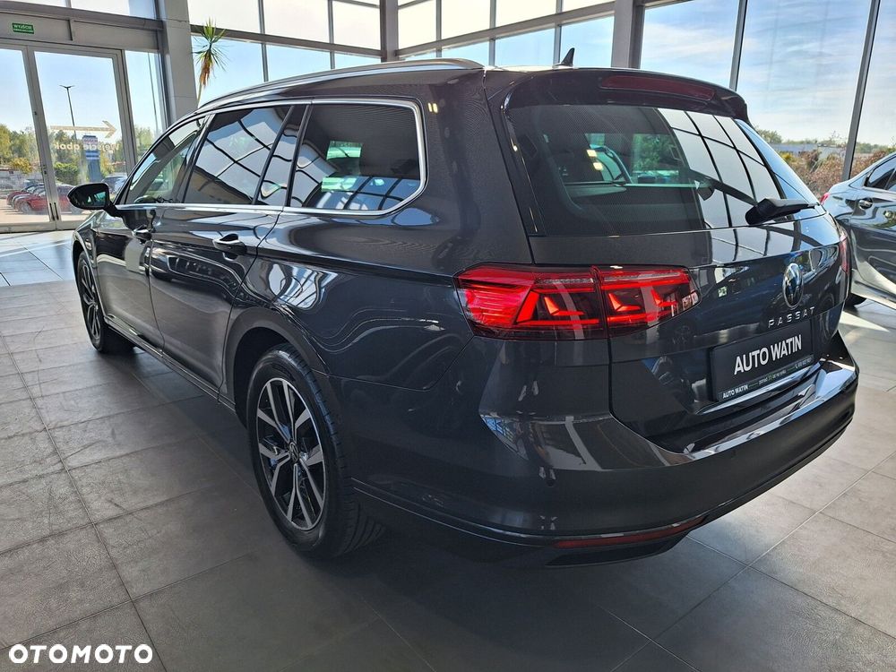 Volkswagen Passat Variant 2.0 TDI EVO Business DSG - 17