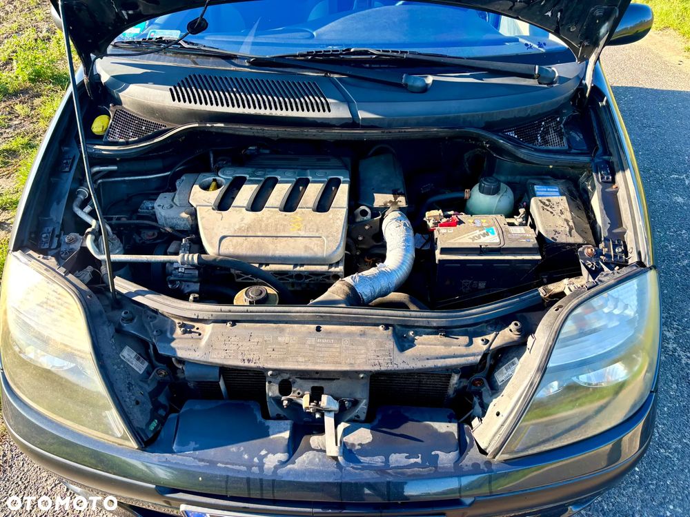 Renault Scenic - 12