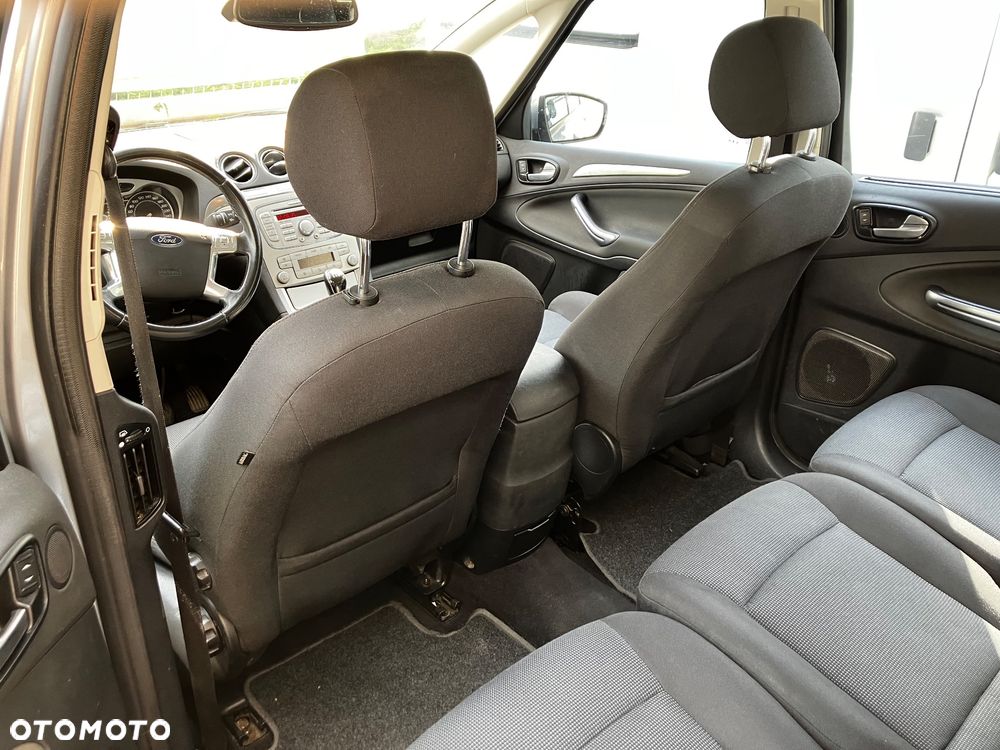 Ford S-Max 2.0 Titanium - 14