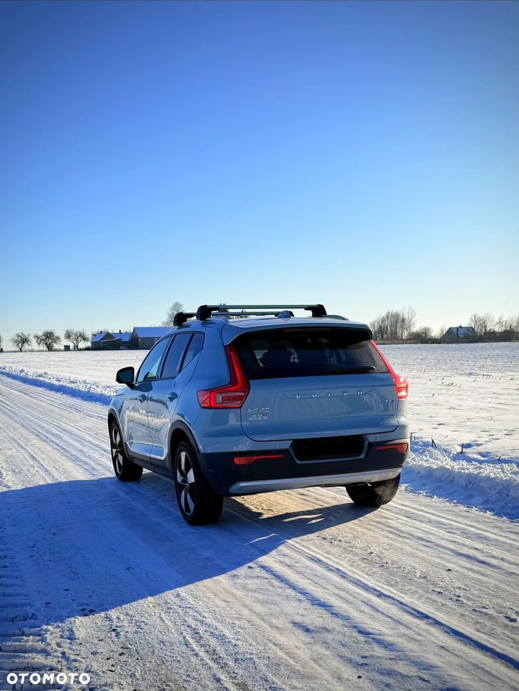 Volvo XC 40 T5 AWD Momentum - 5