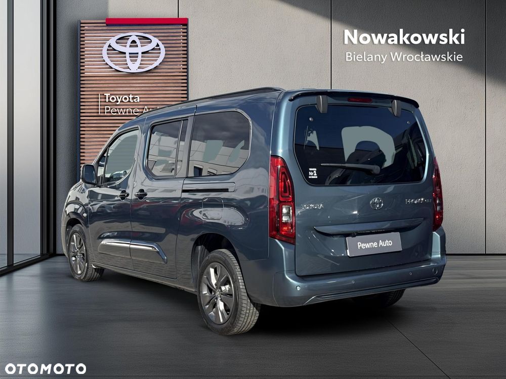 Toyota Proace City Verso 1.2 D-4T Family - 2