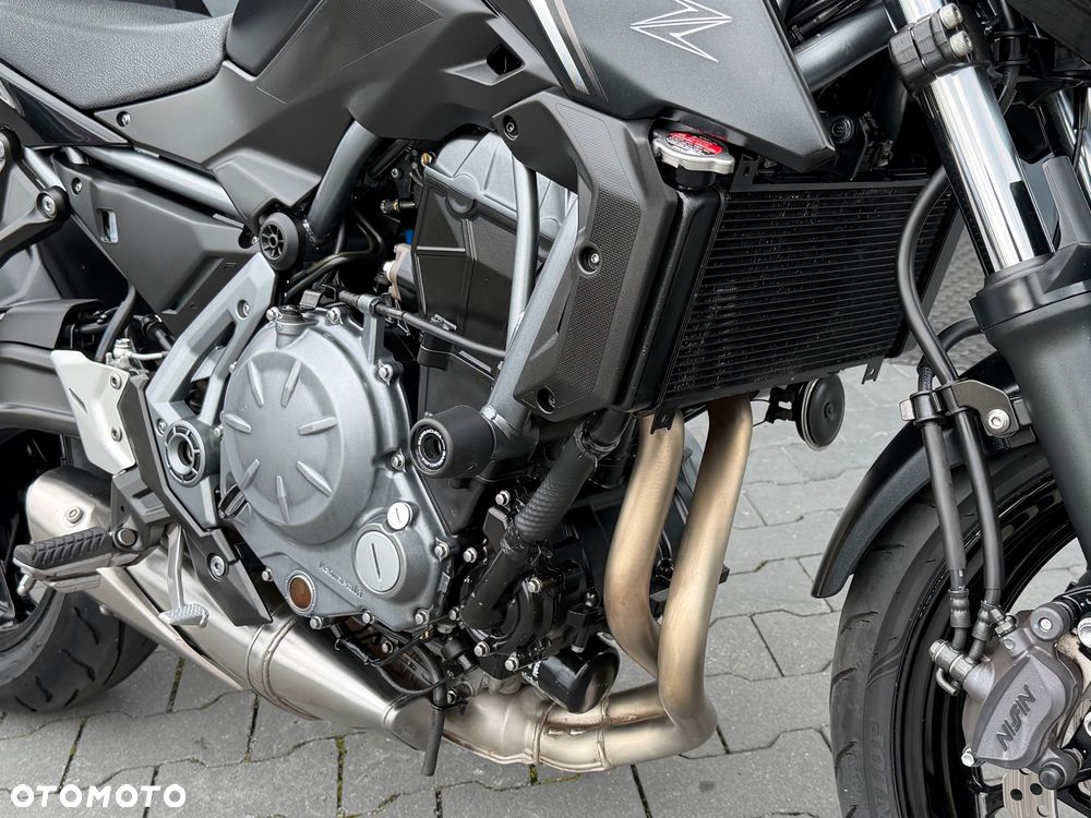 Kawasaki Z 650 - 16
