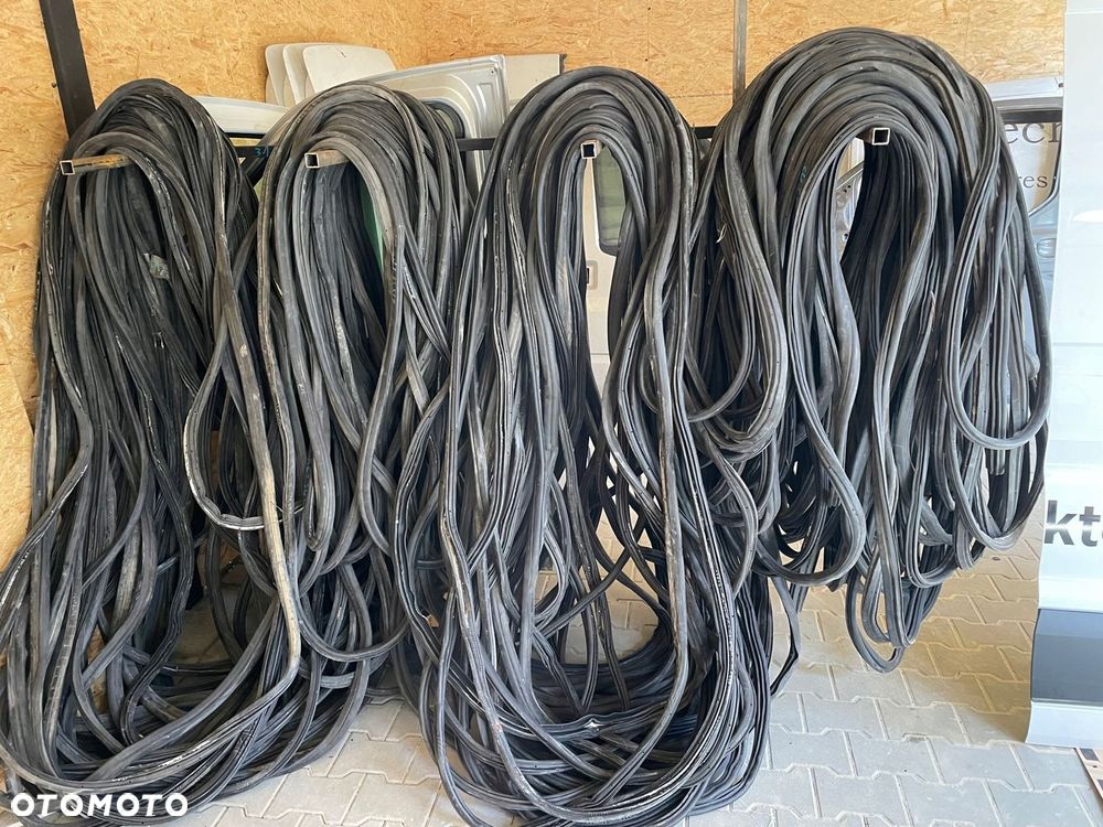 USZCZELKI DRZWI FORD TRANSIT CUSTOM/MK8 różne rodzaje - 1