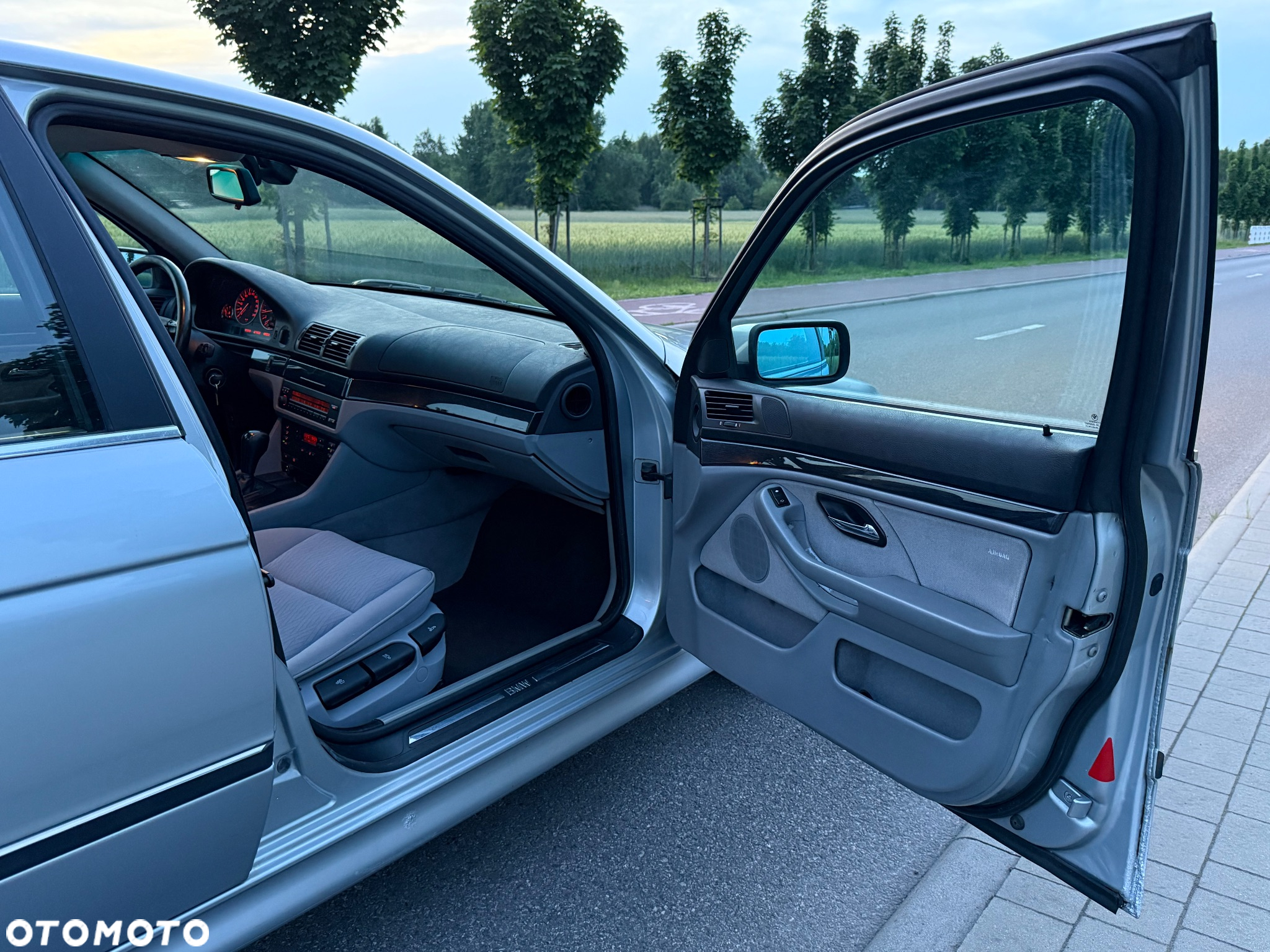 BMW Seria 5 - 17