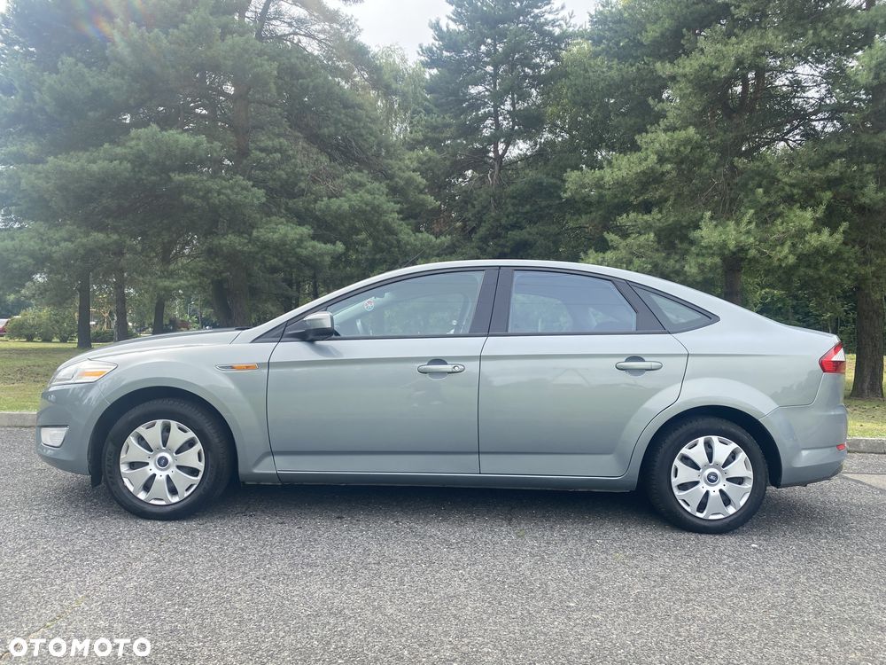 Ford Mondeo 2.0 Ambiente - 3