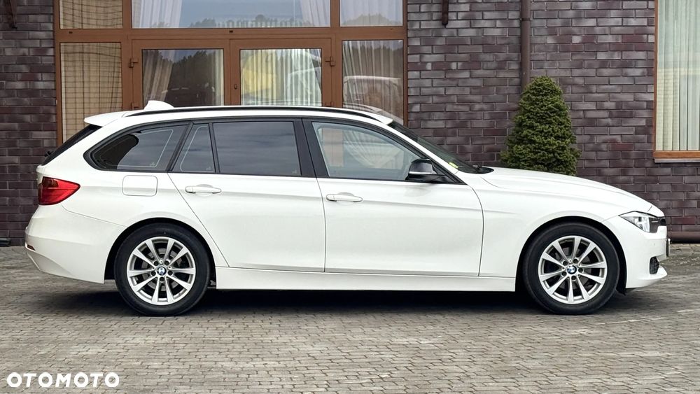 BMW Seria 3 316d Luxury Line EU6 - 4