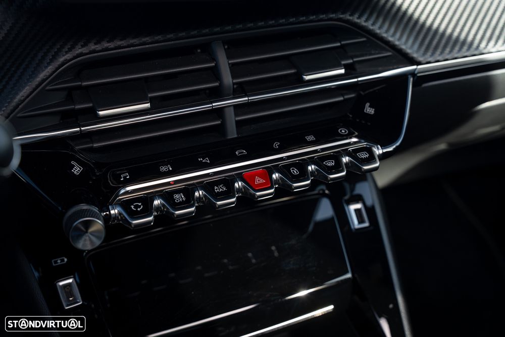 Peugeot e-2008 GT Pack - 15