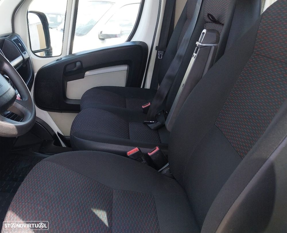 Peugeot BOXER 2.2 HDI 120 - 15