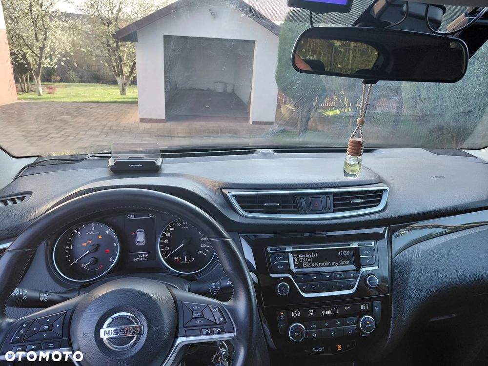 Nissan Qashqai 1.5 dCi DPF 360 - 6