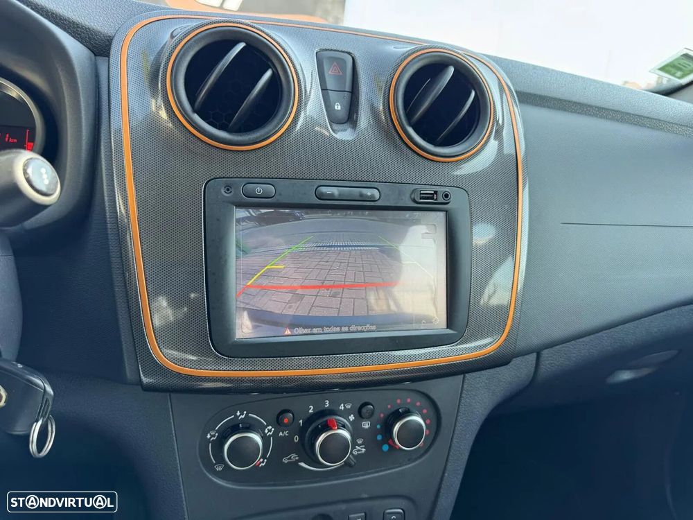 Dacia Sandero 0.9 TCe Stepway - 9