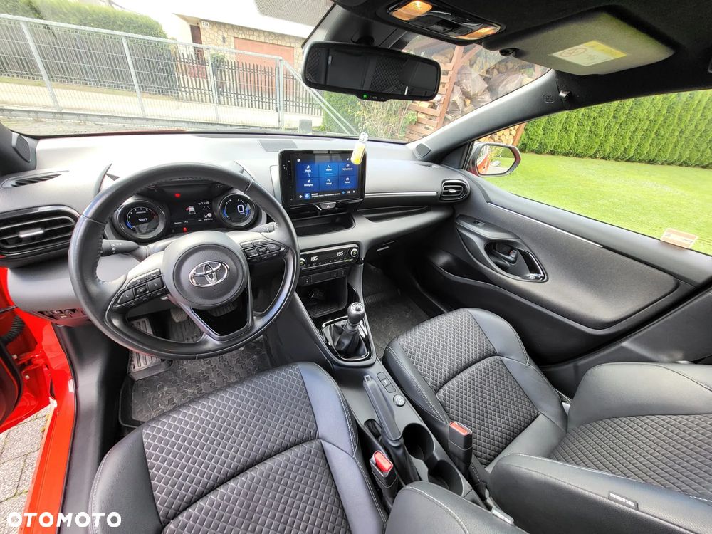 Toyota Yaris - 15