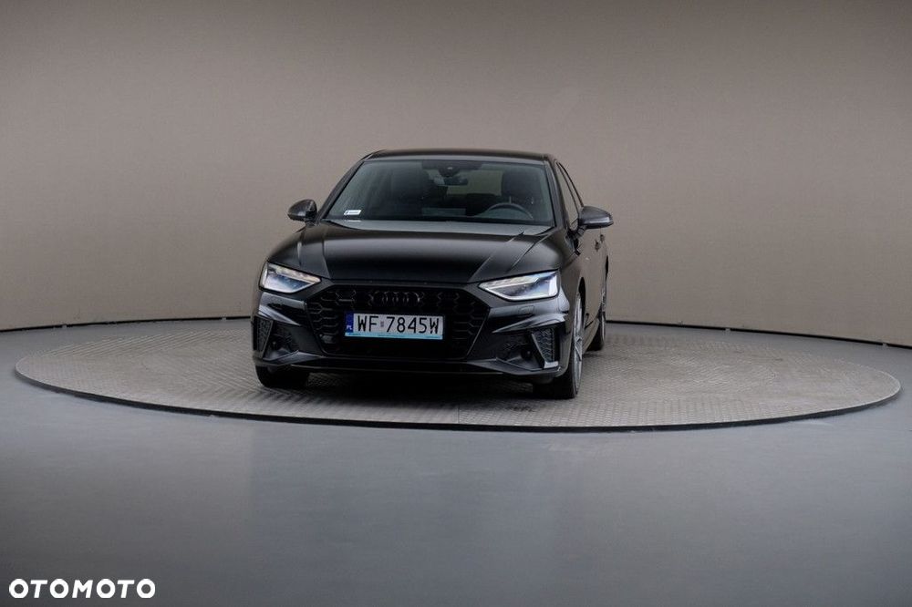 Audi A4 Limousine - 3