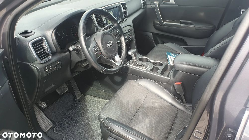 Kia Sportage 1.7 CRDI 2WD ISG Spirit - 11