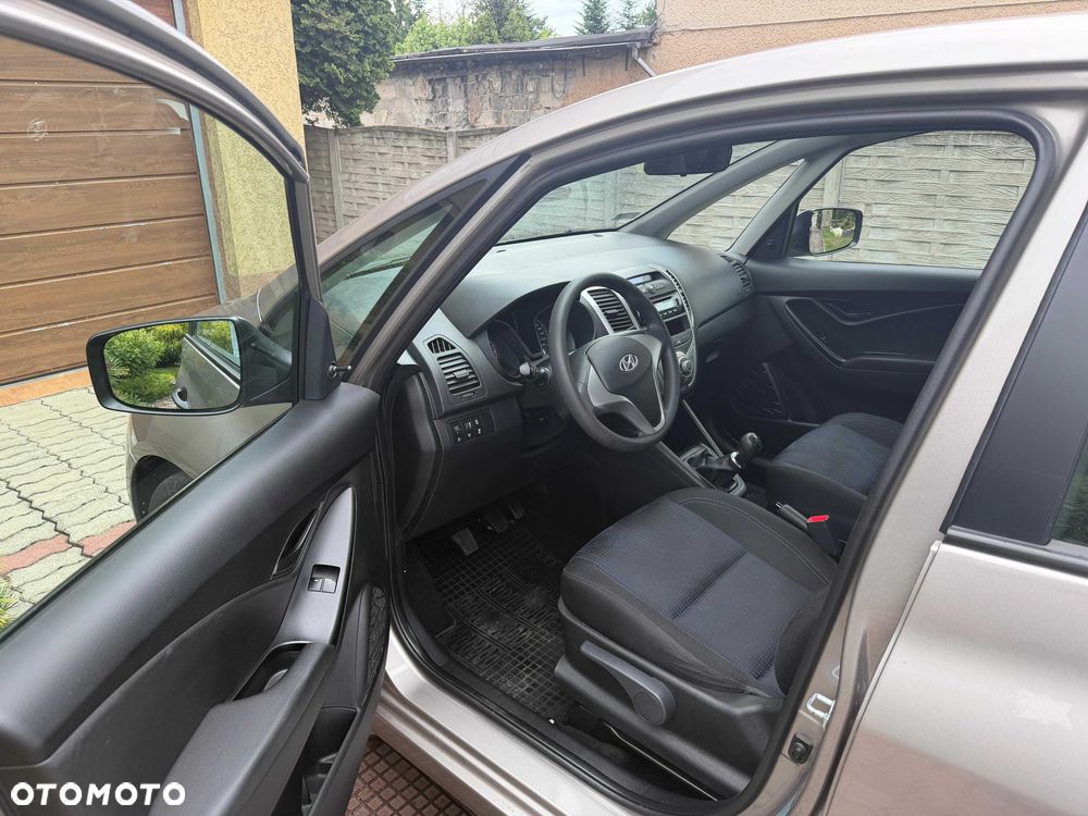 Hyundai ix20 - 6
