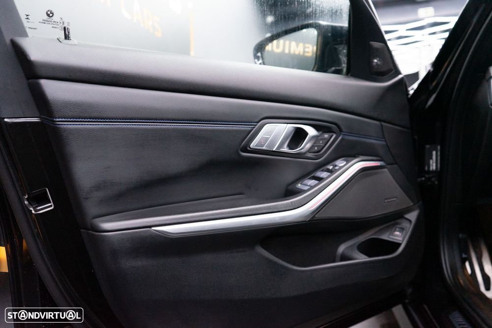 BMW M340 d xDrive Pack Desportivo M Pro Auto - 27