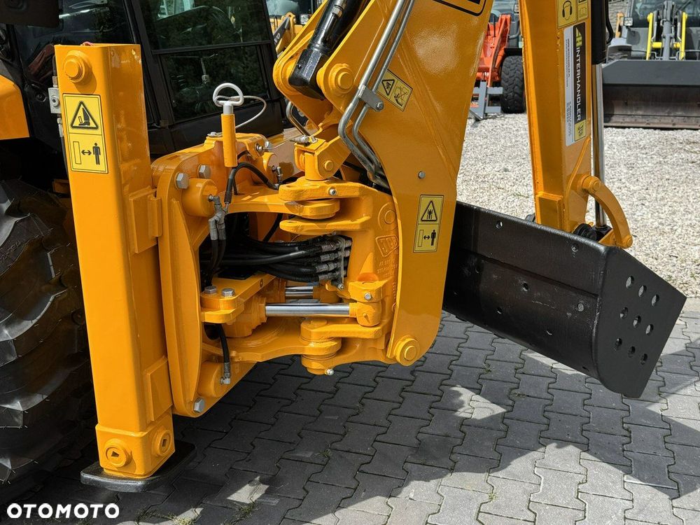 JCB MIDI CX Szybkozłącze Nowe Opony bez luzów i wycieków Super Stan - 15
