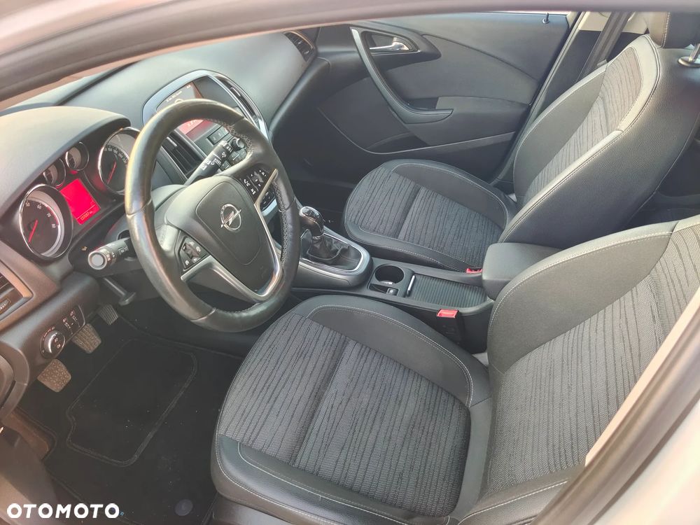 Opel Astra 1.4 T Cosmo EU6 - 27
