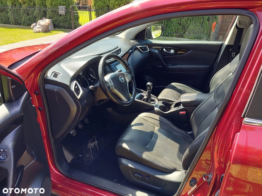Nissan Qashqai 1.5 dCi Tekna+ - 6