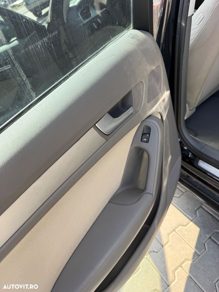 Audi A4 Limuzina 2.0 TDI B8 - 14